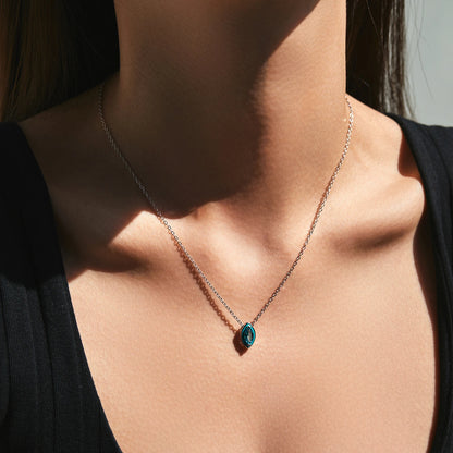 Colar em Prata Esterlina 925 - Pingente com Zircônia AAAAA Olho em Verde Menta.